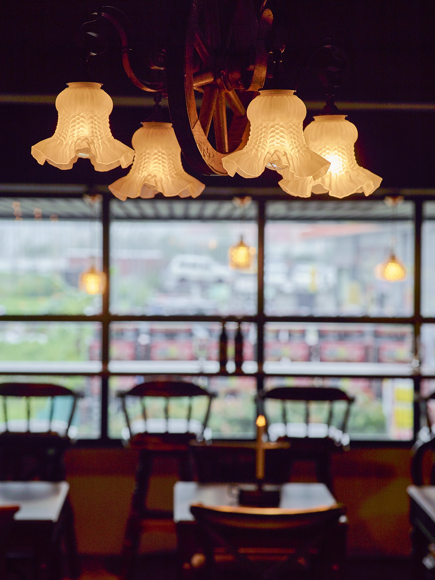 商業餐廳室內設計|Sipping 時光 新北新莊餐酒館